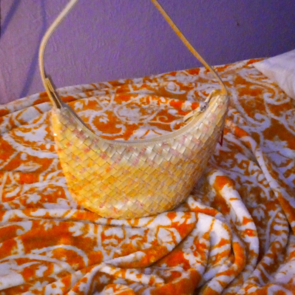 Relic NWT purse